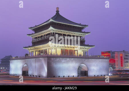 China, province of Shaanxi, Xian, Zhong Lou 'bell tower', lighting, evening mood Asia, Eastern Asia, town, centre, tower, builds in 1582, 16 cent., structure, architecture, architectural style, art, culture, place of interest, dusk Stock Photo