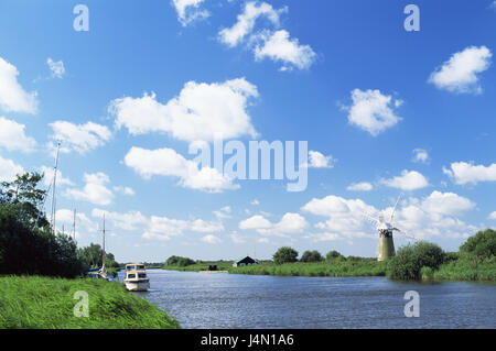 Great Britain, Norfolk, River Thurne, boats, riversides, windmill, wooden house, England, river scenery, scenery, mill, structure, place of interest, river, waters, sailboats, anchor, invest, destination, tourism, cloudy sky, Stock Photo