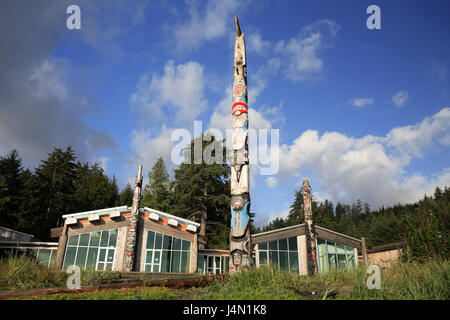 Canada, British Columbia, Queen of Charlotte Islands, totem-poles, buildings, Stock Photo