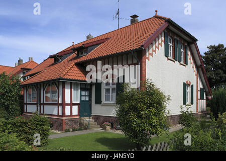 Germany, food, dysentery area, Bredeney, croup settlement, residential house, North Rhine-Westphalia, Essen-Bredeney, opus settlement, working-class estate, croup settlement, Brandenbusch, domestics building, hill staff, garden city, residential house, Klausstrasse, building, architecture, Stock Photo