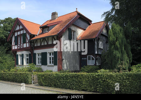 Germany, food, dysentery area, Bredeney, croup settlement, residential house, North Rhine-Westphalia, Essen-Bredeney, opus settlement, working-class estate, croup settlement, Brandenbusch, domestics building, hill staff, garden city, residential house, Eckbertstrasse, building, architecture, Stock Photo