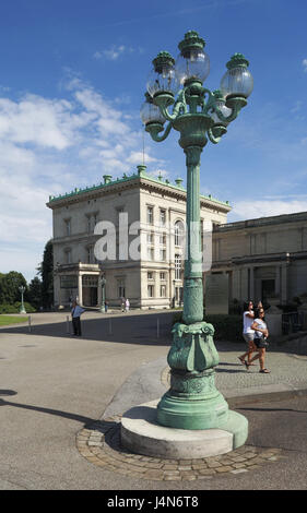 Germany, food, dysentery area, Bredeney, Villa hill, lantern, North Rhine-Westphalia, Essen-Bredeney, part of town, family seat, industrialist's family, prestige building, museum, croup archive, art exhibits, passers-by, people, tourism, Stock Photo