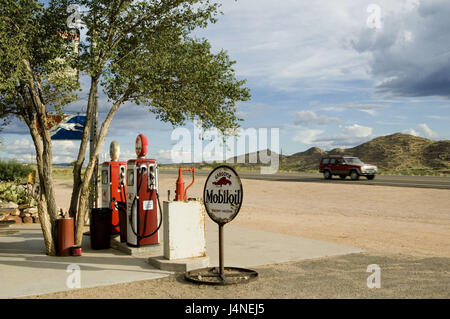 The USA, Arizona, route 66, Hackberry, filling station, Stock Photo