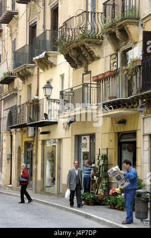 Italy, island Sicily, Agrigento, Old Town, shops, tourists, no model release, Stock Photo