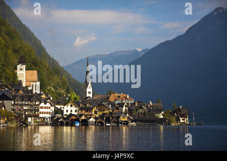 Austria, salt chamber property, Hallstatt, local view, lake, Stock Photo