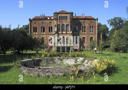 Germany, Bramsche-lime giant, lock Anew cash meadow, English country house style, neoromanesque, castle grounds, Stock Photo