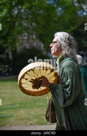 Russell Square, London, UK. 14th May 2017. Pagans on their annual Pagan Pride parade around Russell Square in London. Credit: Matthew Chattle/Alamy Live News Stock Photo