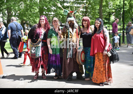 Russell Square, London, UK. 14th May 2017. Pagans on their annual Pagan Pride parade around Russell Square in London. Credit: Matthew Chattle/Alamy Live News Stock Photo