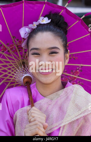Thailand, Chiang May, Chiang May Flower Festival, woman, young, made up, floral decoration, display screen, portrait, no model release,