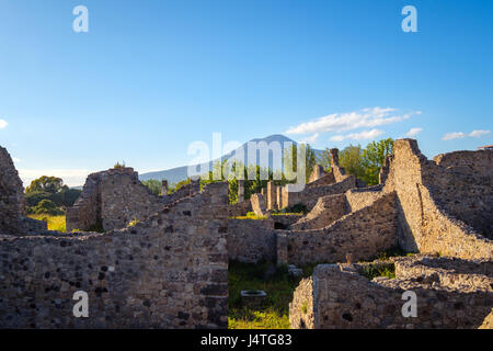 Landscape view of ancient Pompeii town with Vesuvius volcano background, Italy Stock Photo