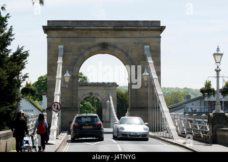 The suspension bridge over the River Thames, Marlow, Buckinghamshire, England, UK Stock Photo