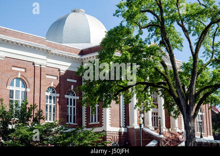 Alabama,Macon County,Tuskegee,Tuskegee Institute National historic Site,Tuskegee University,campus,Tompkins Hall,higher education,founded by Dr. Booke Stock Photo