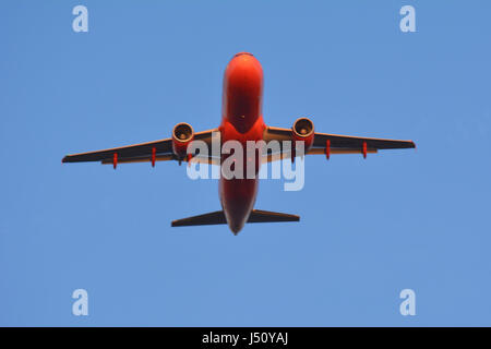 G-EZUI Airbus A320-214 in 200th aircraft EasyJet livery in flight over Mediterranean approach Gibraltar International Airport Stock Photo