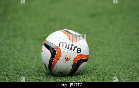 BLACKPOOL FC MITRE FOOTBALL NOTTINGHAM FOREST V BLACKPOOL THE CITY GROUND NOTTINGHAM ENGLAND 09 August 2014 Stock Photo