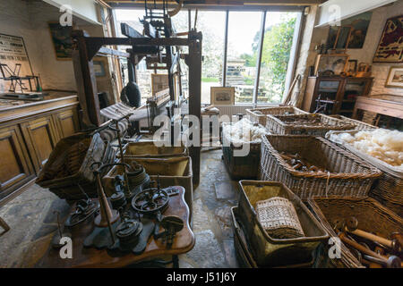 Cotswold Woollen Weavers, Filkins, Oxfordshire, England, UK Stock Photo