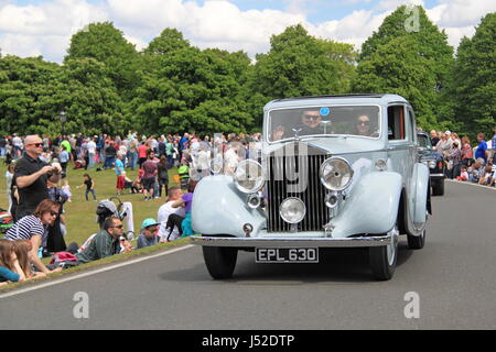 Rolls-Royce 25/30 (1936). Chestnut Sunday, 14th May 2017. Bushy Park, Hampton Court, London, England, Great Britain, United Kingdom, UK, Europe. Stock Photo