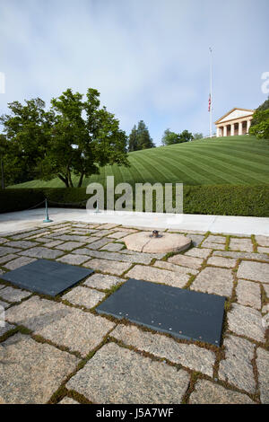 Eternal flame at the grave of President John F. Kennedy in Arlington