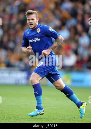 ARON GUNNARSSON CARDIFF CITY FC CARDIFF CITY FC KC STADIUM HULL ENGLAND 14 September 2013 Stock Photo