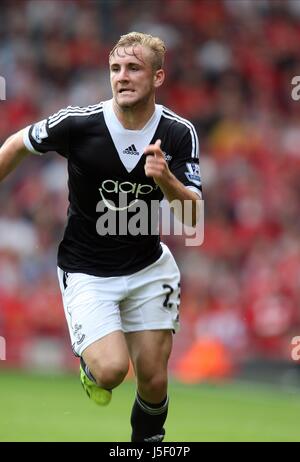 LUKE SHAW SOUTHAMPTON FC SOUTHAMPTON FC ANFIELD LIVERPOOL ENGLAND 21 September 2013 Stock Photo