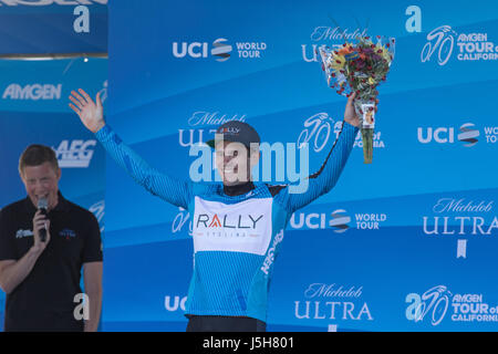 Santa Clarita, USA. 17th May 2017. Stage winner Evan Huffman (US) of Team Rally receives the Amgen Breakaway Jersey for the Most Courageous rider. Credit: John Geldermann/Alamy Live News Stock Photo