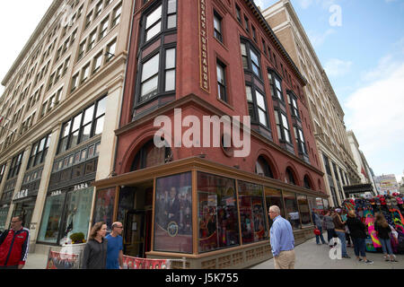 Madame Tussauds wax museum - Washington, DC USA Stock Photo: 83321702 ...