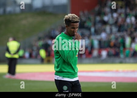 Glasgow, Scotland UK, 18 May 2017, Partick Thistle v Celtic, Firhill Stadium, SPFL Match 5-0. Scottish Premiership  Partick Thistle vs Celtic 7:45pm Thursday 18th May  Firhill Stadium   (Att: 7847) Stock Photo