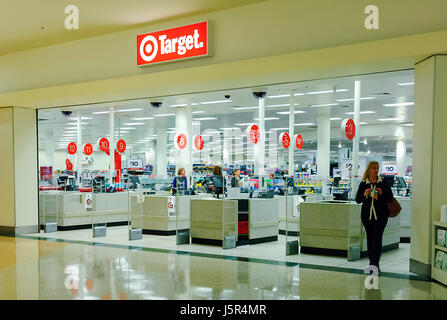Target Australia Department Store Closed Editorial Stock Image - Image of  corporation, gate: 195027579