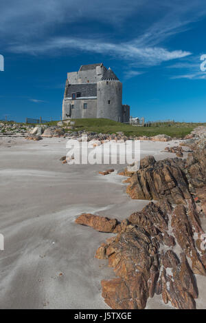 The 15th Century Breachacha Castle on the Inner Hebridean Isle of Coll Stock Photo