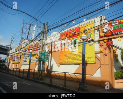 0411 EDSA Taft Avenue MRT Station Tramo Flyover Aurora Boulevard Pasay City  07 Stock Photo