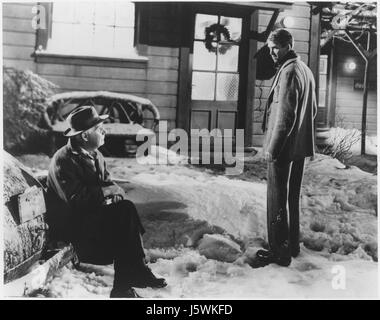 Henry Travers, James Stewart, on-set of the Film, “It's a Wonderful Life”, 1946 Stock Photo