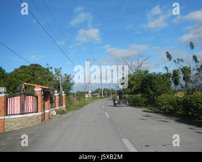 04390 San Miguel Bulacan Candaba Salapungan Pamapanga Road  01 Stock Photo