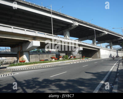 03769 South Luzon Expressway Metro Manila Skyway Makati City-Pasay  17 Stock Photo