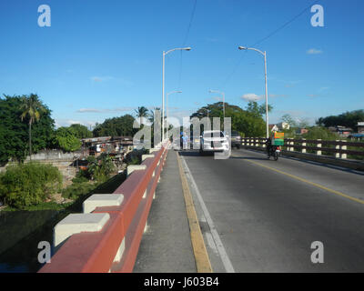 03626 Santa Rosa Bridge Bagong Ilog River Pasig City 30 Stock Photo - Alamy