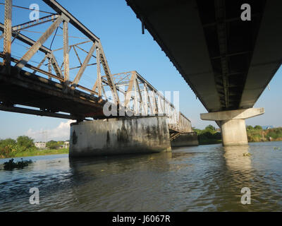 0206 Old New Sulipan Apalit Bridges Calumpit Bulacan Pampanga River ...