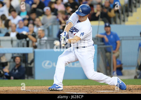 Los Angeles, CA, USA. 18th May, 2017. Los Angeles Dodgers center fielder Joc Pederson #31 singles in the game between the Miami Marlins and the Los Angeles Dodgers, Dodger Stadium in Los Angeles, CA. Peter Joneleit /CSM/Alamy Live News Stock Photo