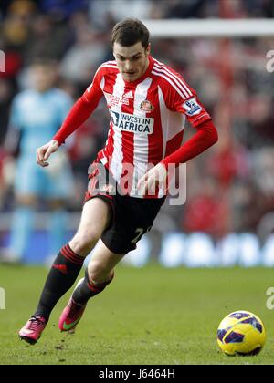 ADAM JOHNSON SUNDERLAND FC STADIUM OF LIGHT SUNDERLAND ENGLAND 09 February 2013 Stock Photo