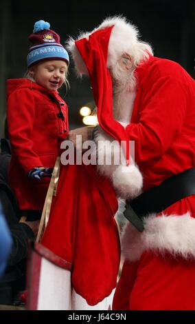 YOUNG WEST HAM UNITED FAN MEET WEST HAM UNITED V EVERTON LONDON ENGLAND UK 22 December 2012 Stock Photo