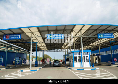 Tudora, Republic of Moldova, Moldavian-Ukrainian border crossing Stock Photo