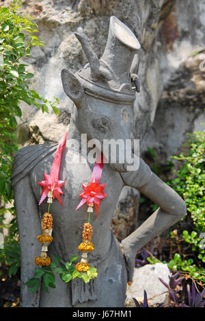 temple asia thailand watchman buddhist roe sign signal belief temple garden Stock Photo