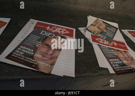 Athens, Greece. 19th May, 2017. Renowned Greek economist, academic and former Minister of Finance Yanis Varoufakis presents in Athens the DiEM25 movement Credit: Nikolas Georgiou/ZUMA Wire/Alamy Live News Stock Photo