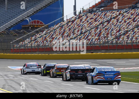 Concord, NC, USA. 19th May, 2017. May 19, 2017 - Concord, NC, USA: Cars wait on pit road for practice for the Monster Energy Open to begin at Charlotte Motor Speedway in Concord, NC. Credit: Chris Owens Asp Inc/ASP/ZUMA Wire/Alamy Live News Stock Photo