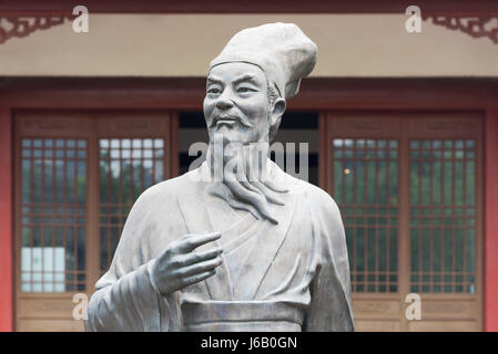 Meishan, Sichuan Province, China - Apr 30, 2017: Su Shi poet sculpture in Meishan Stock Photo