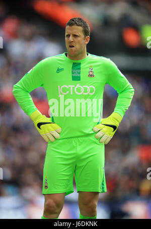 Bradford City goalkeeper Colin Doyle during the Sky Bet League One play off final at Wembley Stadium, London. PRESS ASSOCIATION Photo. Picture date: Saturday May 20, 2017. See PA story SOCCER Final. Photo credit should read: Mike Egerton/PA Wire. RESTRICTIONS: EDITORIAL USE ONLY No use with unauthorised audio, video, data, fixture lists, club/league logos or 'live' services. Online in-match use limited to 75 images, no video emulation. No use in betting, games or single club/league/player publications. Stock Photo