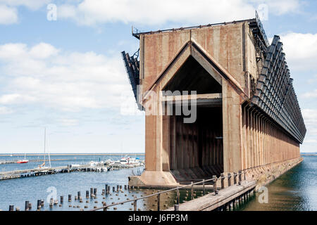 Marquette Michigan Upper Peninsula UP Lake Superior,Lower Harbor Marina,Soo Line Ore Pocket Dock,built 1931,Great Lakes,structure,MI090514064 Stock Photo