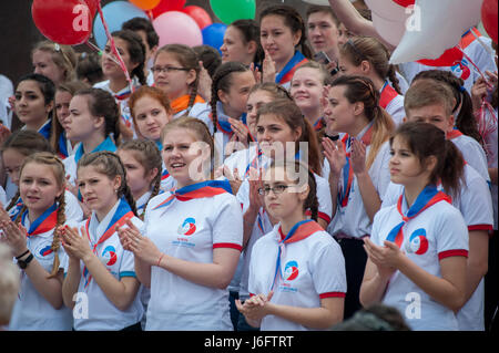 Tambov, Tambov region, Russia. 21st May, 2017. Representatives of all-Russian organization ''Russian movement of students' Credit: Aleksei Sukhorukov/ZUMA Wire/Alamy Live News Stock Photo