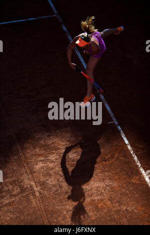 Rome, Italy. 20th May, 2017. Ukraine's Elina Svitolina serves during the semifinal match of women's singles against Spain's Garbine Muguruza at the Italian Open tennis tournament in Rome, Italy, May 20, 2017. Credit: Jin Yu/Xinhua/Alamy Live News Stock Photo