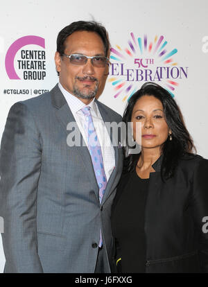 Wanda De Jesus, Jimmy Smits and Carol Friedlander at Saban Community ...