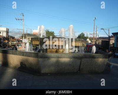 08909 Francisco Balagtas Monument Liwasang Balagtas Fountain Pandacan, Manila  17 Stock Photo