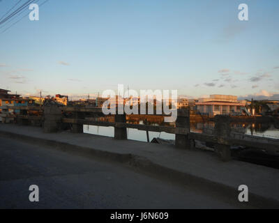 07806 Urban Deca Homes Estero de Vitas Pumping Station Barangays Bridge Tondo Manila  07 Stock Photo