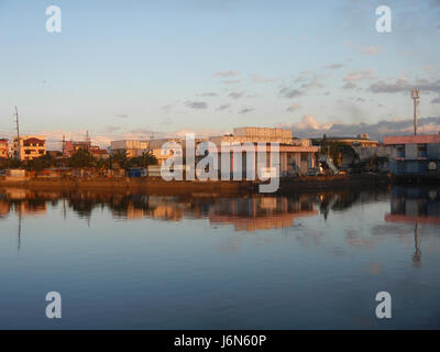 07806 Urban Deca Homes Estero de Vitas Pumping Station Barangays Bridge Tondo Manila  18 Stock Photo